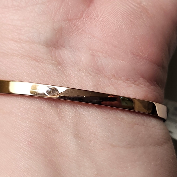 NWT Givenchy Rose Gold-Tone Crystal Element Bangle Bracelet - Picture 4 of 6